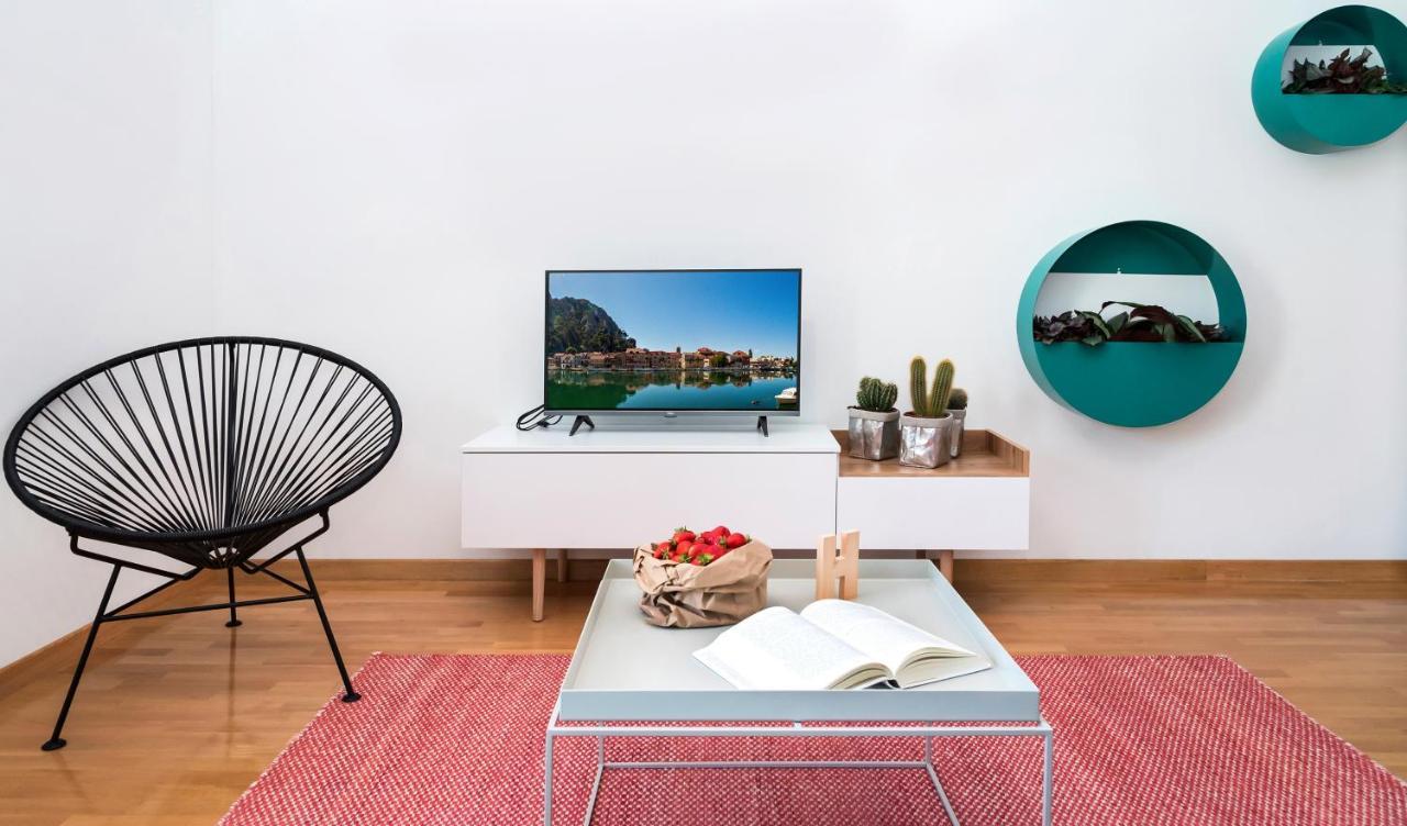 Rivus Apartments أوميس المظهر الخارجي الصورة
