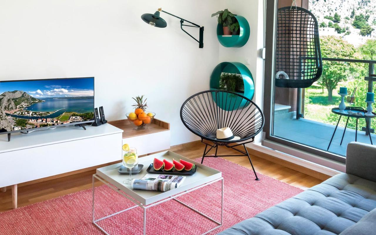 Rivus Apartments أوميس المظهر الخارجي الصورة