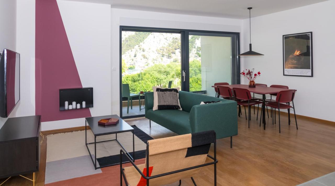 Rivus Apartments أوميس المظهر الخارجي الصورة
