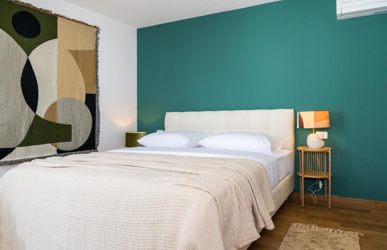 Rivus Apartments أوميس المظهر الخارجي الصورة