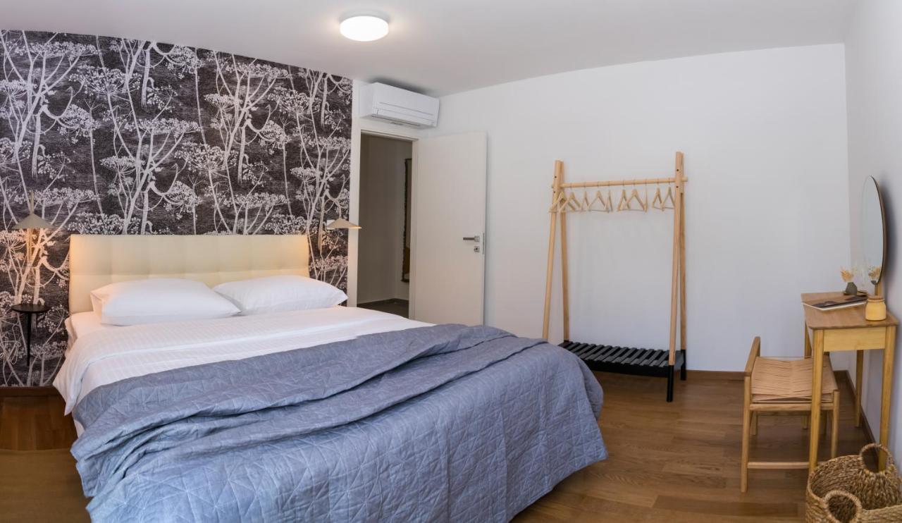 Rivus Apartments أوميس المظهر الخارجي الصورة