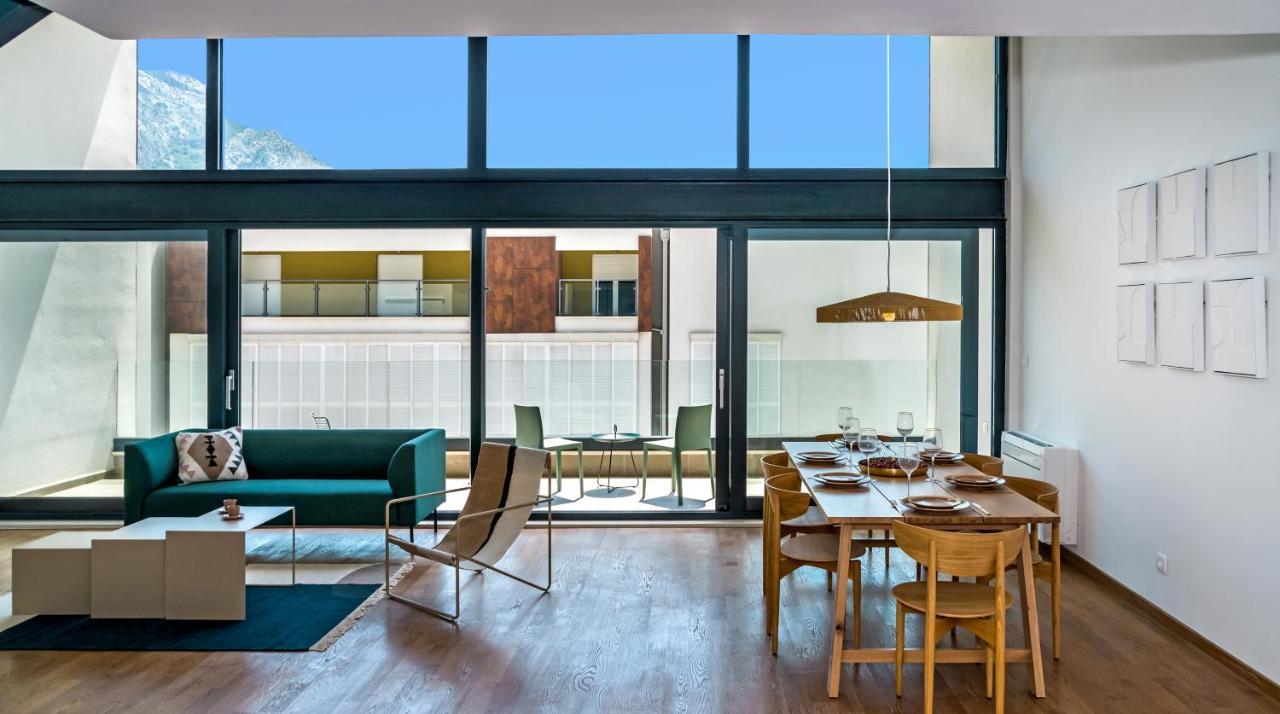 Rivus Apartments أوميس المظهر الخارجي الصورة