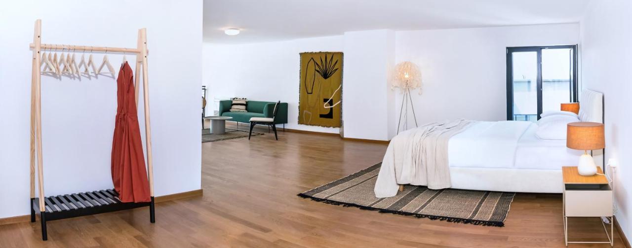 Rivus Apartments أوميس المظهر الخارجي الصورة