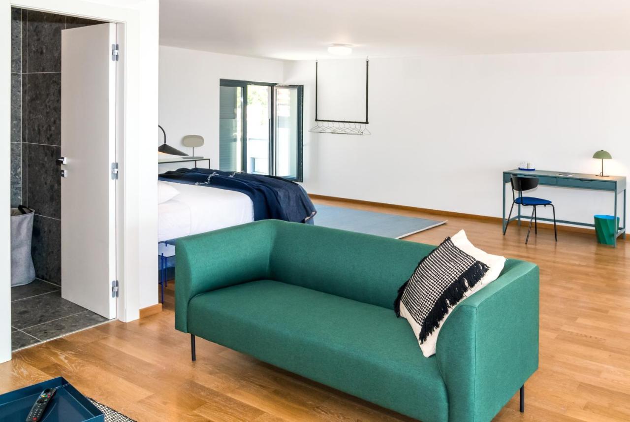 Rivus Apartments أوميس المظهر الخارجي الصورة